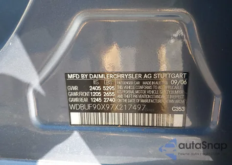 2007 Mercedes-Benz E 550 4Matic z USA, uszkodzony, nr VIN WDBUF90X97X217497